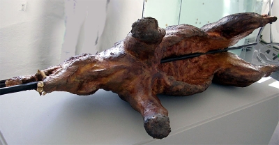 Imitate Wildschweinbraten Styropor Pappmachee Farbe Kunststoff